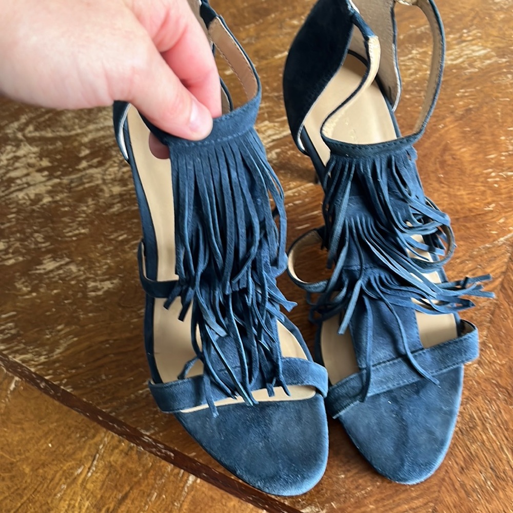 Ann taylor tassel heels open toe blue